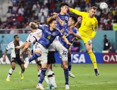 雷火电竞-西亚卡姆爆冷击败日本队，精彩发挥引爆全场！的简单介绍