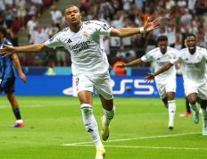 雷火竞技-关于姆巴佩回归赛场，高光表现首场状态亮眼，日本队观众沸腾！的信息